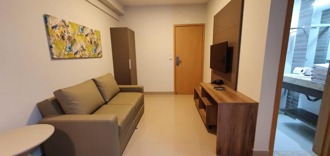 Park Veredas Flat 322 Apartment *
